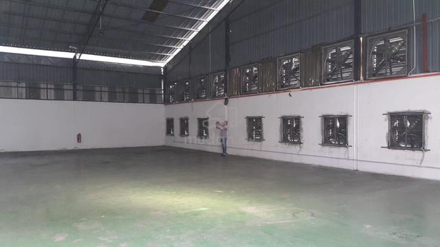 Covered Area 10,578 sqft Single Storey Factory warehouse for Rent 1
