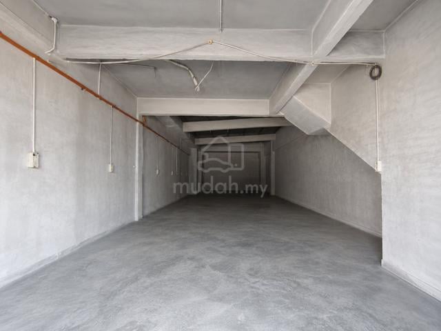 1.5 Storey Link Factory For Rent – Kampung Jawa, Shah Alam 1