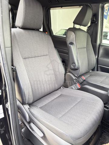 2022 Toyota NOAH 2.0 SG 7Seater (A) - 4