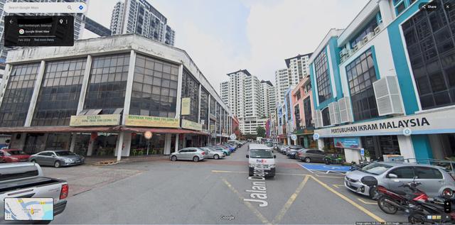 3 Storey Shop, Seri Kembangan ROI 5%, Facing Main Road For Sale 4