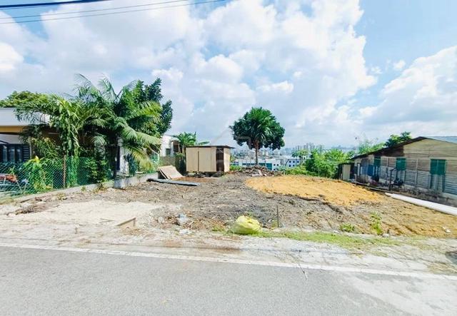 Berbaloi Tanah lot kediaman untuk di Jual @ Kg Cheras Baru 1