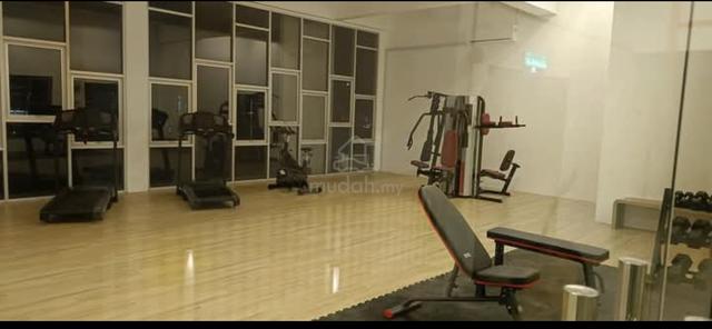 Puchong brand new Seri Topaz apartment single room for rent 1