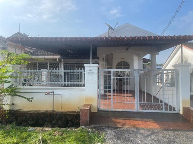 Single Storey Terrace Taman Desa Cempaka Freehold EndLot Non Bumi 1