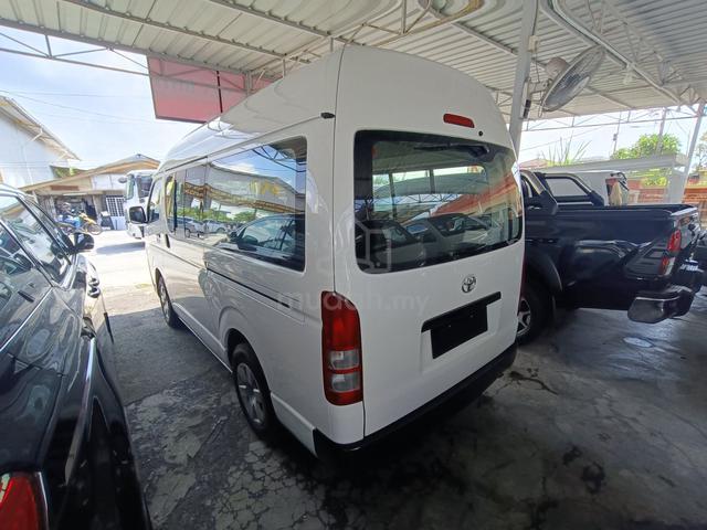 2013 Toyota HIACE WINDOW 2.7 PETROL (M) 11 SEATS - 2
