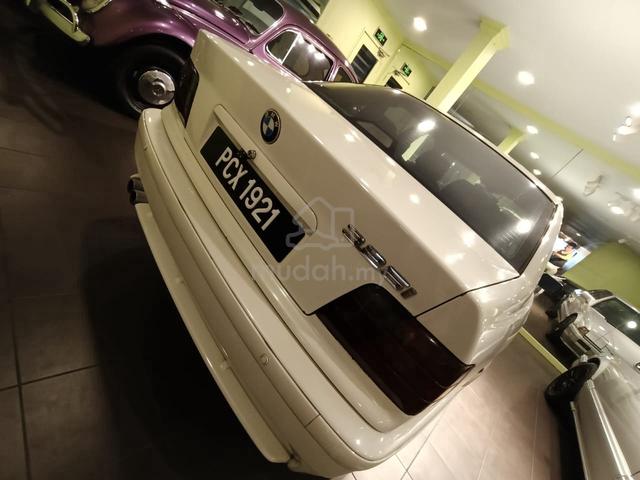 Bmw 325i (CKD) m sport edition best vintage 32 yrs - 2