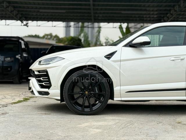 2022 Lamborghini URUS 4.0, Japan Store Unit, White - 4