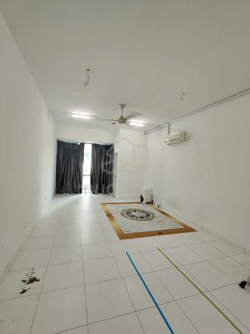Akademik Suite 1