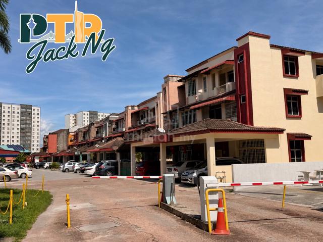 Pangsapuri Mawar Indah|Butterworth|Townhouse Partly Furnished for Rent 1