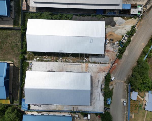Damansara Warehouse with Fully Cover & High Ceiling 1