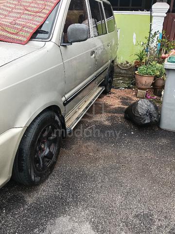 2003 Toyota UNSER 1.8 LGX (A) - 3
