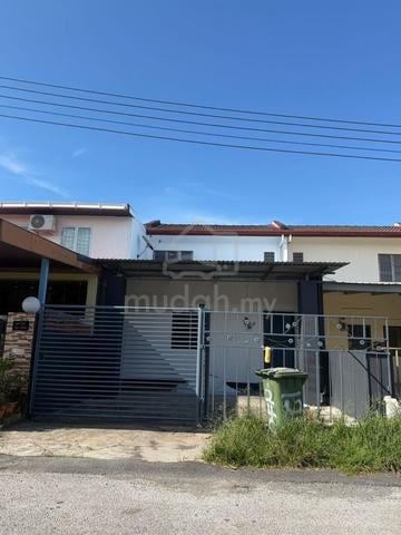 For Rent 🏡 RPR Double Storey House duranda emas bt18 serian Kuching 1