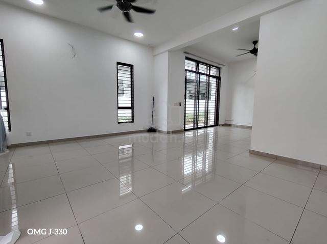 Setia Utama 3Storey Semi-D Cluster 5r4b For Sale 1