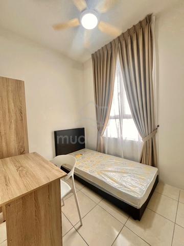 Vista danau kota setapak near PV128 SETAPAK TARC ready move in 1