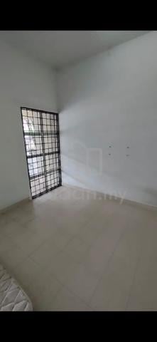 dillenia double storey denai alam  1
