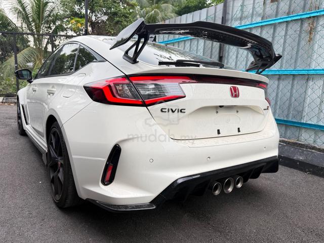 2024 Honda CIVIC 2.0 FL5 (M)Price with DUTY UNREG - 2