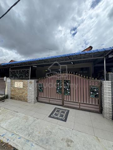 Fully Renovated Single Storey Senai Utama for SALE 1