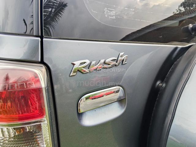 2011 Toyota RUSH 1.5 S F700RE FACELIFT (A) - 5