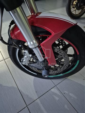 Carousel Image