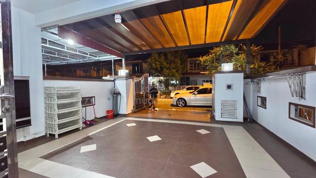 Nusa Bayu Gelang Patah Double Storey Endlot 20x60 Renovated Furnished 1