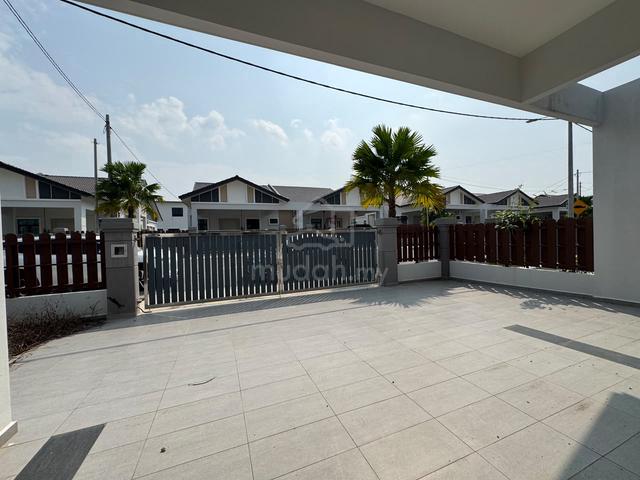 Rare Freehold 1 Storey SemiD Cluster Jasin Parkland Botanic 1