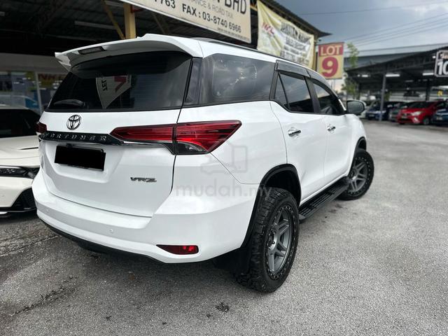Toyota FORTUNER 2.4 DIESEL TURBO VRZ FACELIFT 2016 - 2