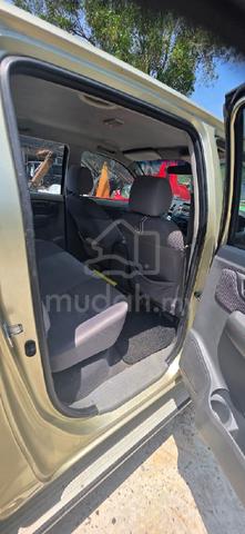 2007 Toyota HILUX 2.5 G MY05 KUN25R (M) - 5