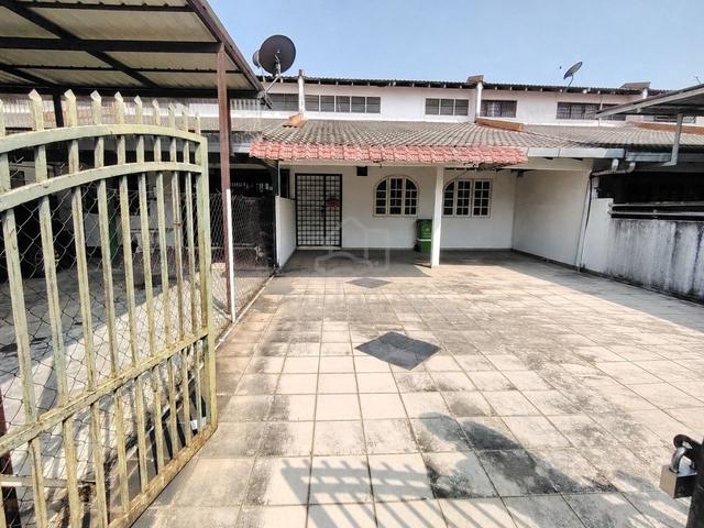 Rumah Belakang Htaa Jalan Mat Kilau Kuantan 1
