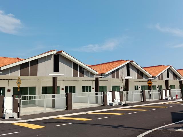Rumah Teres Setingkat di Tanjung Rambutan - Chemor 1