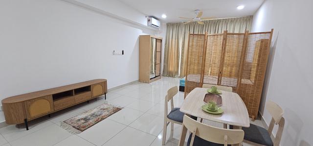 Studio, denai alam 1