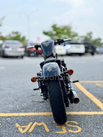 Used HARLEY DAVIDSON SPOSTER 48 LOW RIDER ST CVO - photo 7 of 9