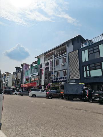 3 Storey Shop Lot @ Taman Nusa Bestari For Sale 1
