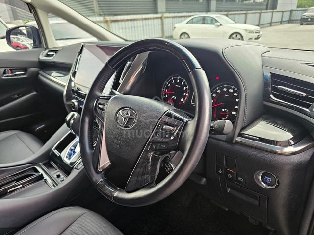 2022 Toyota Alphard SC 2.5L - 4