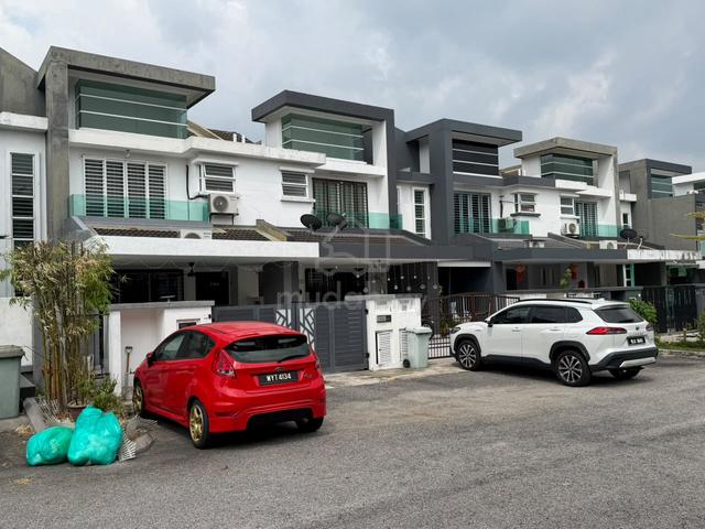DOUBLE STOREY TIARA EAST SEMENYIH【Renovated Full Loan Cash Back】 1