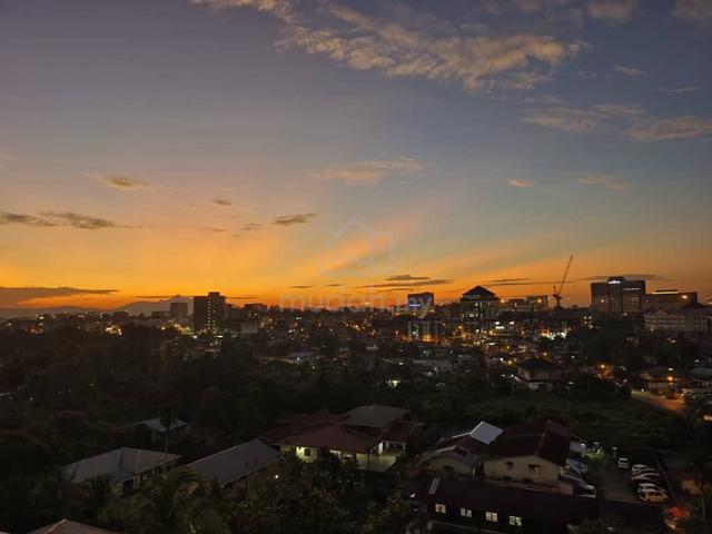 Tropics City 1