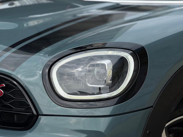 ONLY 25K KM LIKE NEW 2023 Mini COUNTRYMAN 2.0 S - 3