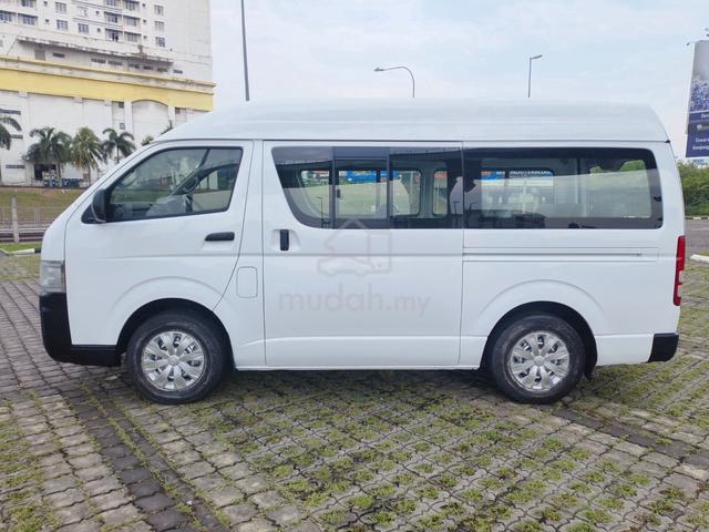 2010 Toyota Hiace 2.7 (M) Window Van High Roof - 5