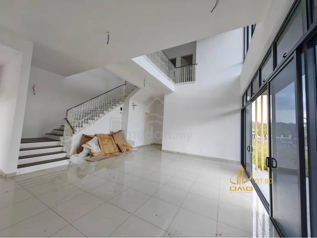 Aeres Eco Ardence klang 2Sty Semi D Corner limited below market value 1