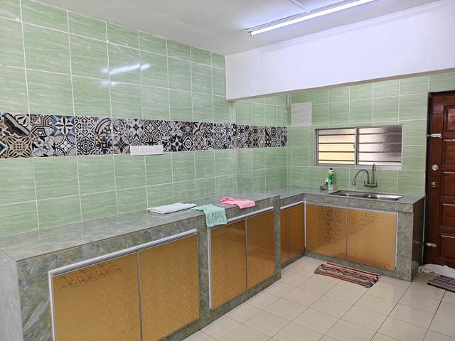 3 Storey Link House for Rent in Taman Sri Muda, Seksyen 25, Shah Alam 1