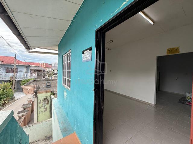 KAMPUNG JALAN GOMBAK BT 6 1/4 1