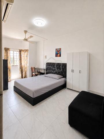 Master Room, Endah Regal, Sri Petaling, Fully Furnished, APU, For Rent 1