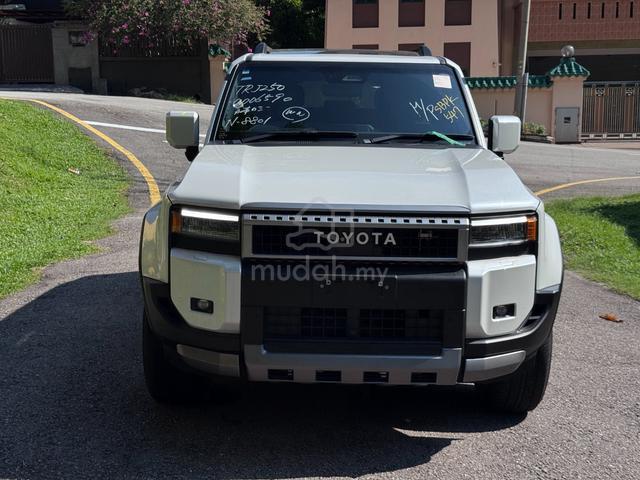9K KM Toyota LANDCRUISER LAND CRUISER 250 2.7 VX - 2