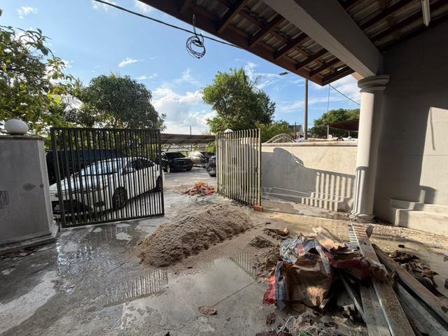 2 Storey Taman Sri Pulai Unblock View Under Renovation 1