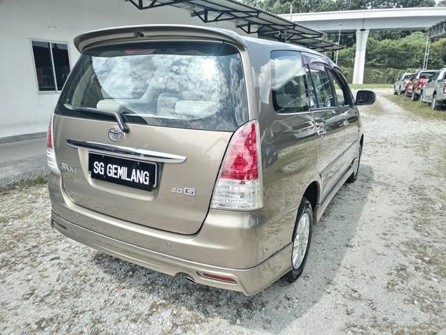2011 Toyota Innova 2.0 G , ONE OWNER ONLY - 5