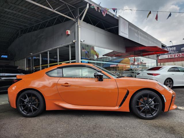 2023 Toyota GR86 2.4 RZ (M) GRADE 5A - 5