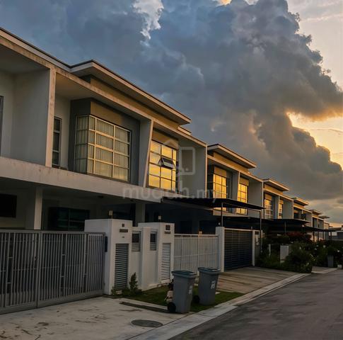 Imperial Jade @ Seri Alam Freehold 20x60 double storey - GATED 1