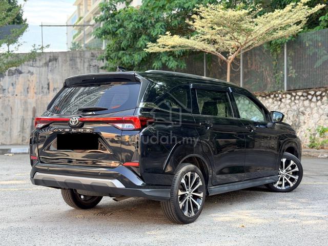 Toyota VELOZ 1.5 (A) TOYOTA WARRANTY TILL 2028 - 4