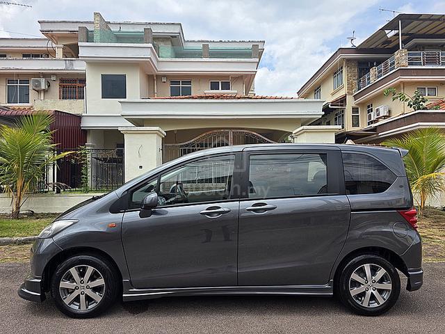 2012 Honda FREED 1.5 (A) HIGH SPEC MODULO EDITION - 4