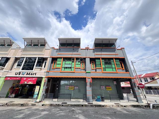 Biggest Corner Ground Shop Taman Krubong Utama nr Taman Merdeka Cheng 1