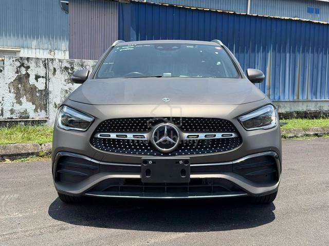 (HALF LEATHER) Mercedes BENZ GLA180 AMG LINE 2022 - 5