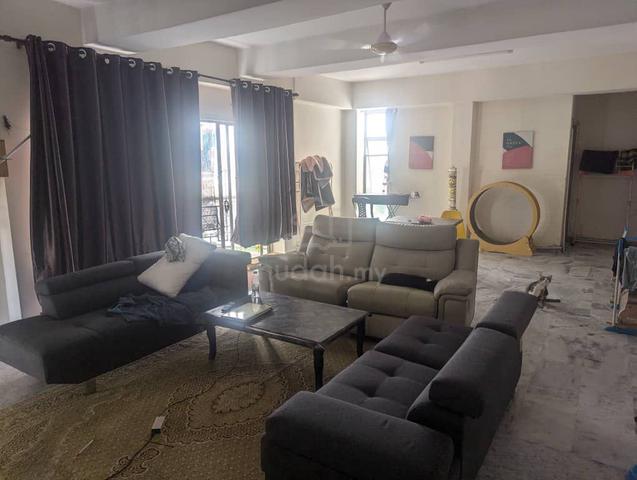 Ridzuan Condominium 1
